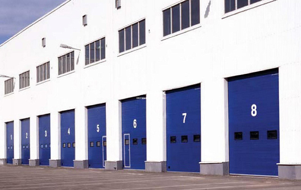 Синие огнеупорные промышленные ворота с окнами